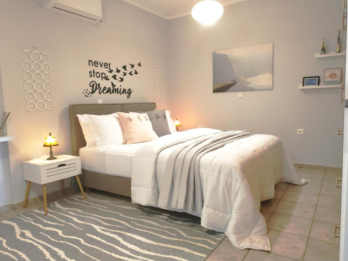 Harris Elegant House Superb View Near Airport Apartment Artemida  Ngoại thất bức ảnh