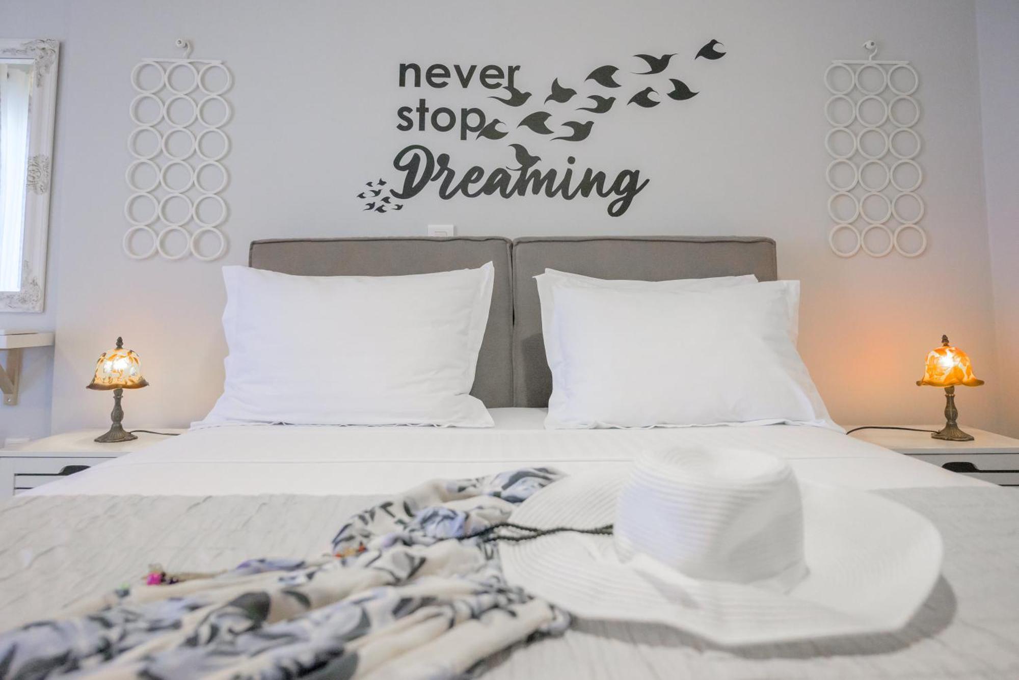 Harris Elegant House Superb View Near Airport Apartment Artemida  Ngoại thất bức ảnh